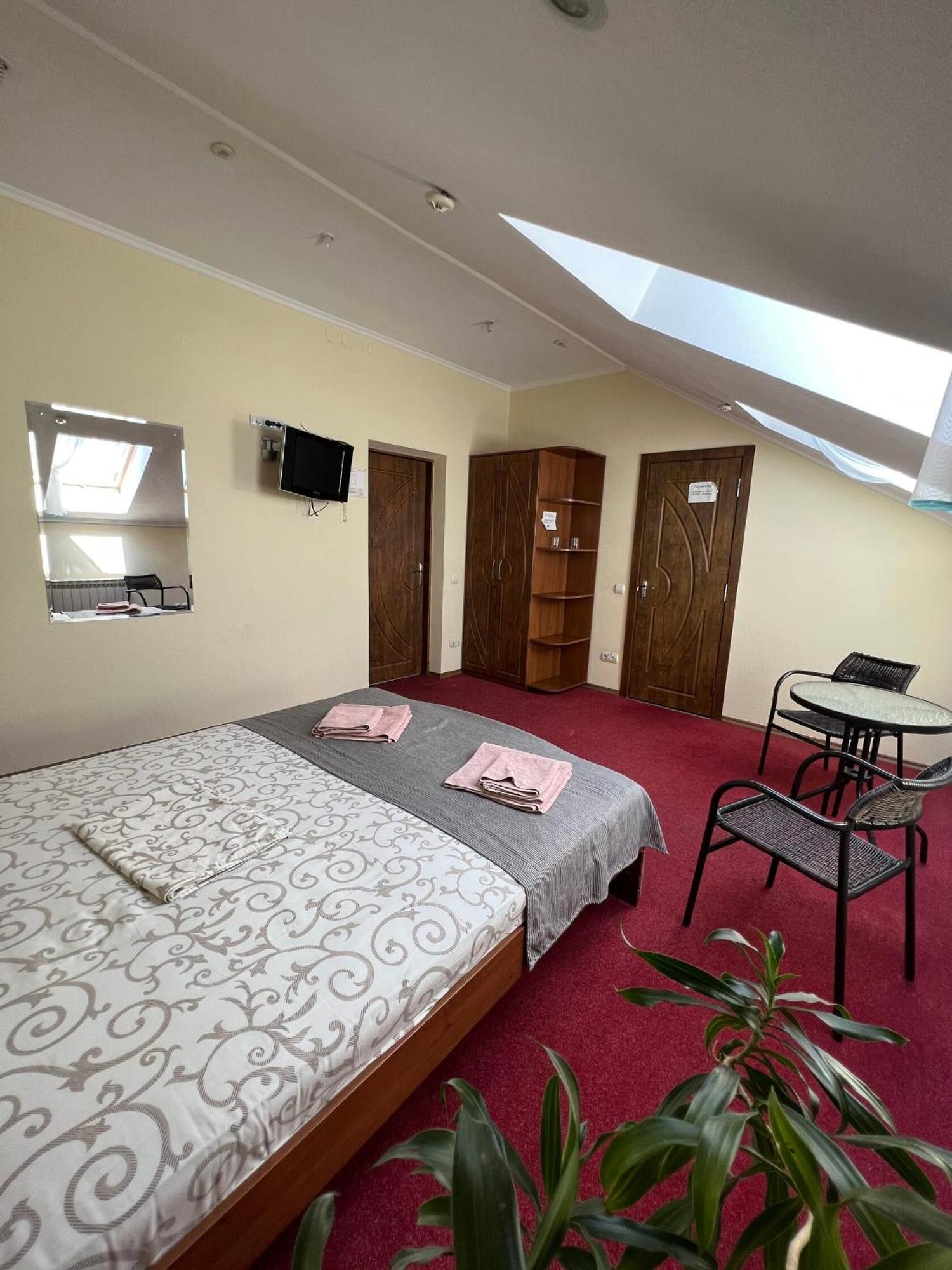 Sava Dream Hotel ชึโตเมอร์ ภายนอก รูปภาพ